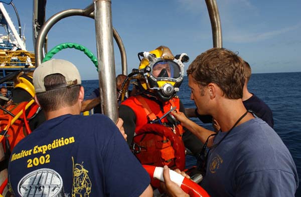 preparing for dive