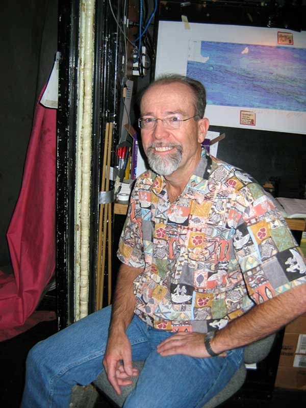 Ken Macdonald in the JASON control van aboard R/V Thompson, Dec 2005.