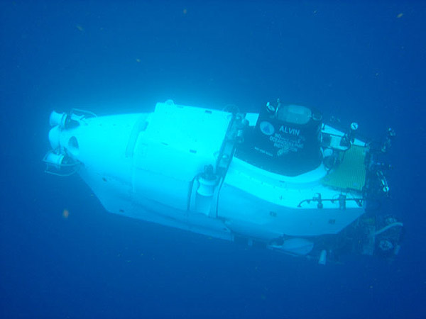 The ALVIN submersible begins its descent to 1200m