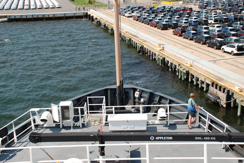 NOAA Ship Pisces pulls away from NOAA Dock 1 in North Kingstown, Rhode Island.