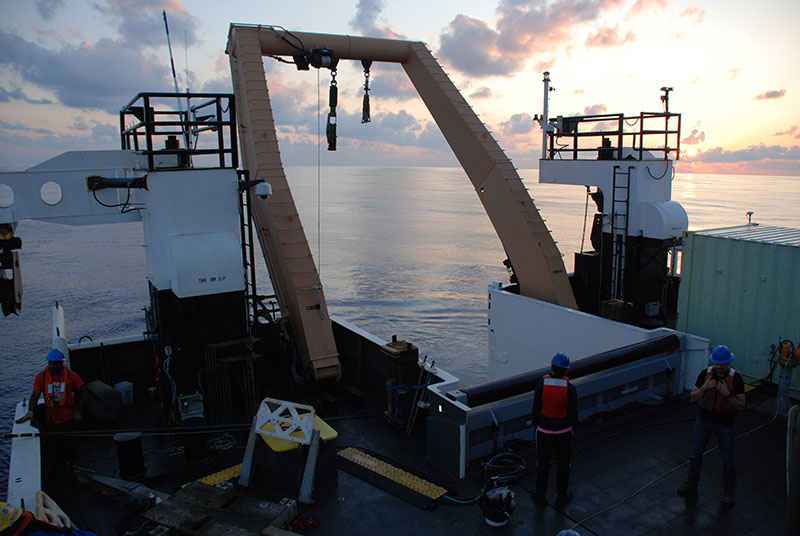 Though weather conditions began to deteriorate later that day, the seas were calm for Sentry’s recovery after its final DEEP SEARCH dive.