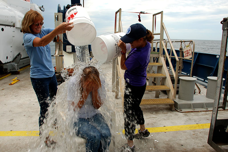 As it was Chris Kellogg’s first Alvin dive, her colleagues Sandra Brooke and Cheryl Morrison celebrated her milestone in the customary way: with an ice bath.