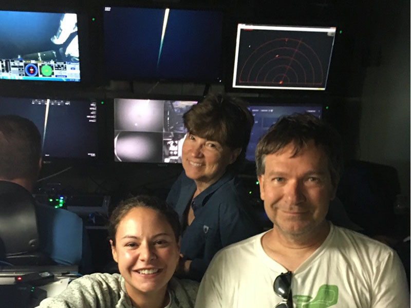 Three generations of postdoc advising. Dr. Lorian Schweikert’s previous postdoctoral advisor is Dr. Sönke Johnsen (bottom right) and his postdoctoral advisor was Dr. Edie Widder (back).