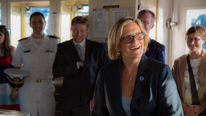 NOAA Administrator Kathy Sullivan tours Okeanos Explorer.