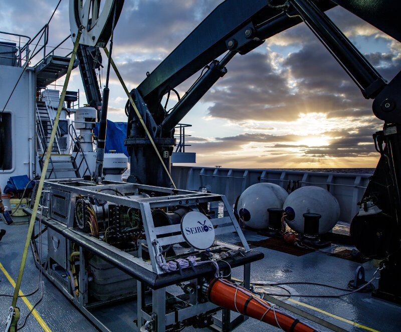 A 30 meter-long neutral tether connects Seirios to Deep Discoverer, and is protected from excessive forces by the orange Bending Strain Relief (BSR) shown above.